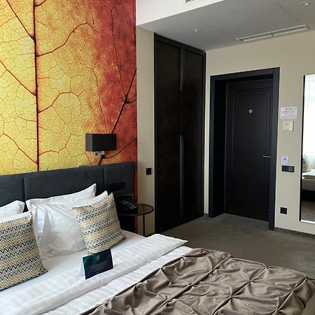 Noble Boutique Hotel Lutsk Eksteriør bilde