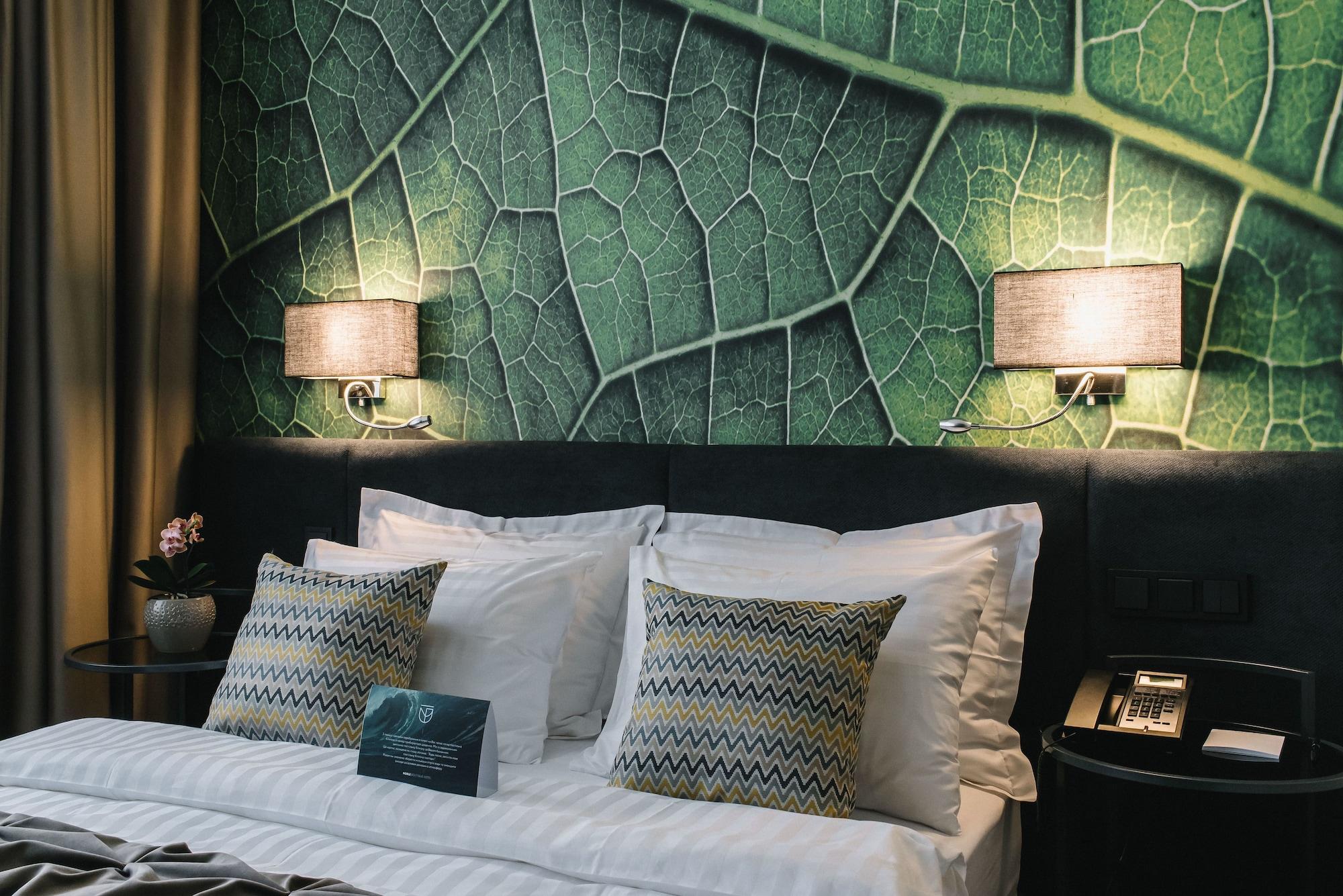 Noble Boutique Hotel Lutsk Eksteriør bilde