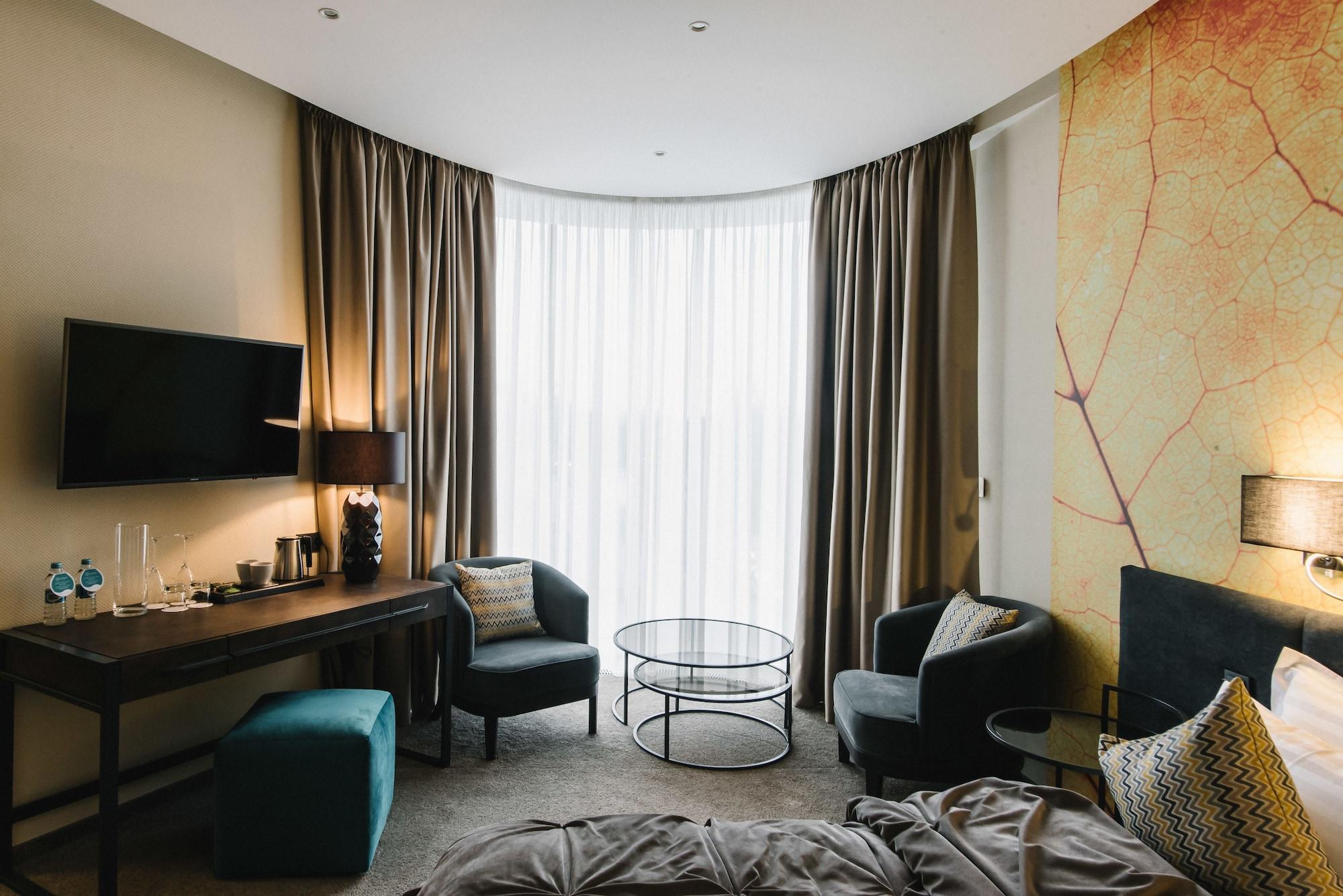 Noble Boutique Hotel Lutsk Eksteriør bilde