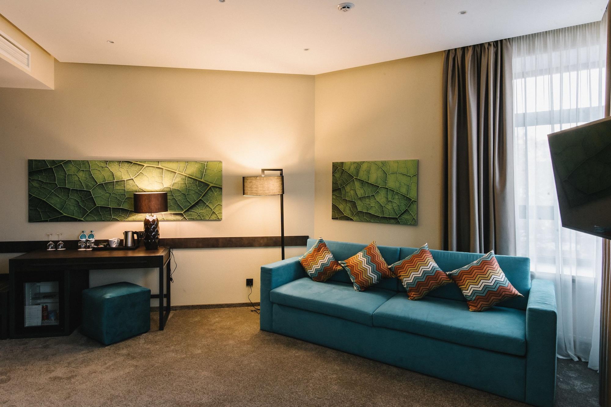 Noble Boutique Hotel Lutsk Eksteriør bilde