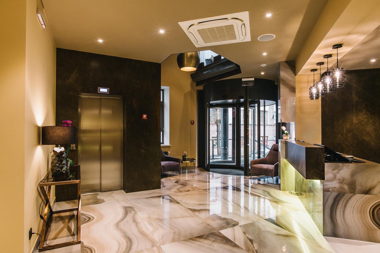 Noble Boutique Hotel Lutsk Eksteriør bilde