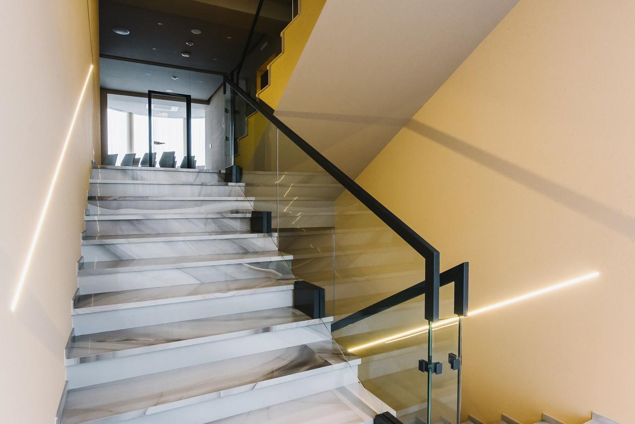 Noble Boutique Hotel Lutsk Eksteriør bilde
