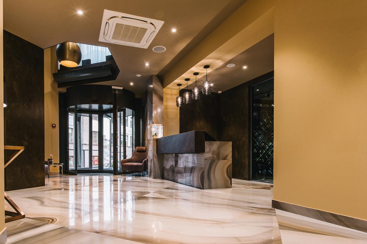 Noble Boutique Hotel Lutsk Eksteriør bilde